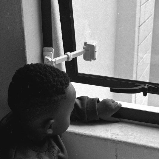 BABY AND TODDLER WINDOW LIMITER/RESTRICTOR